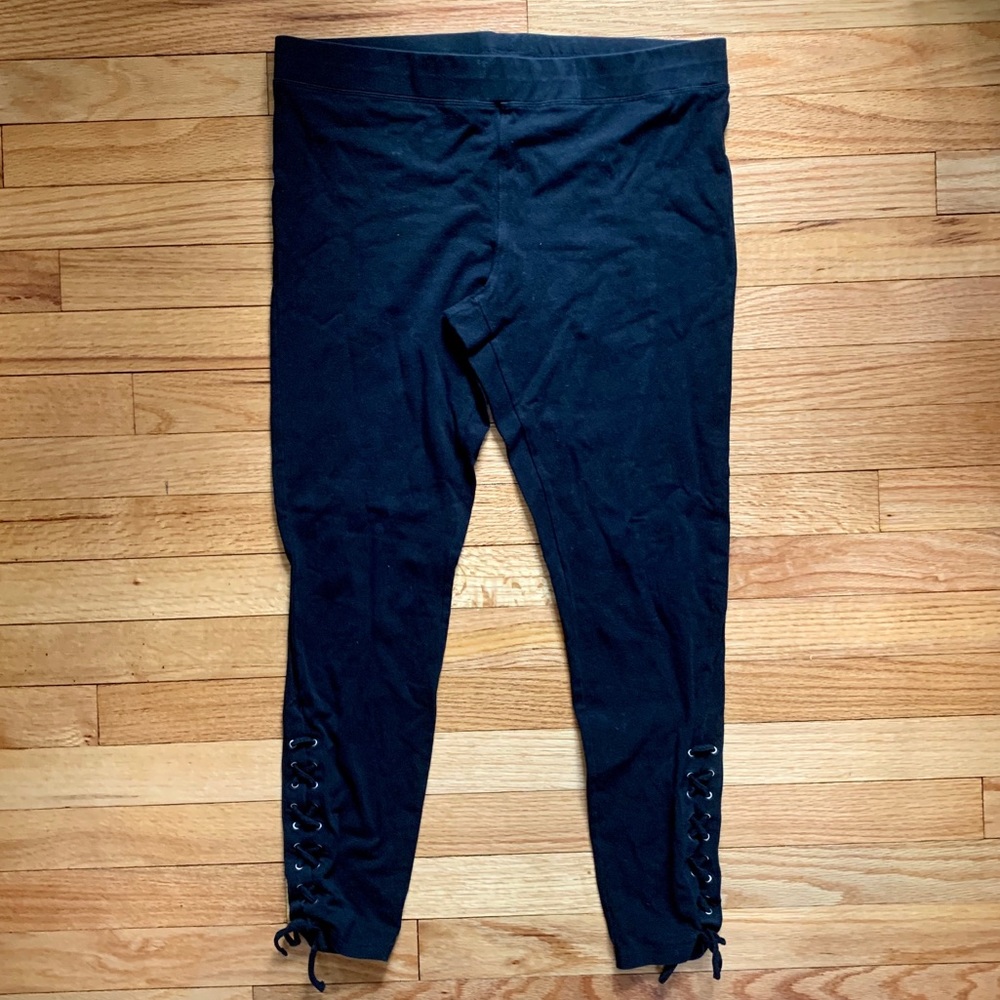 Express Leggings Black with tie up ankle